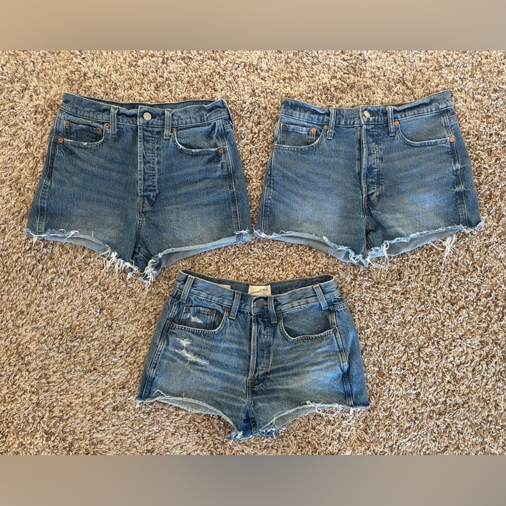 Women’s Gap & Universal Thread Cheeky Jean Shorts bundle of 3 all size 6/28